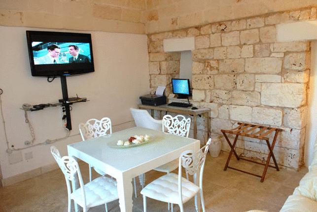 Relais La Fontanina - Wine Hotel Ostuni Εξωτερικό φωτογραφία