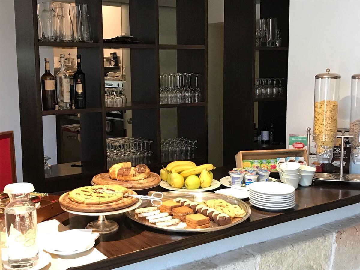 Relais La Fontanina - Wine Hotel Ostuni Εξωτερικό φωτογραφία