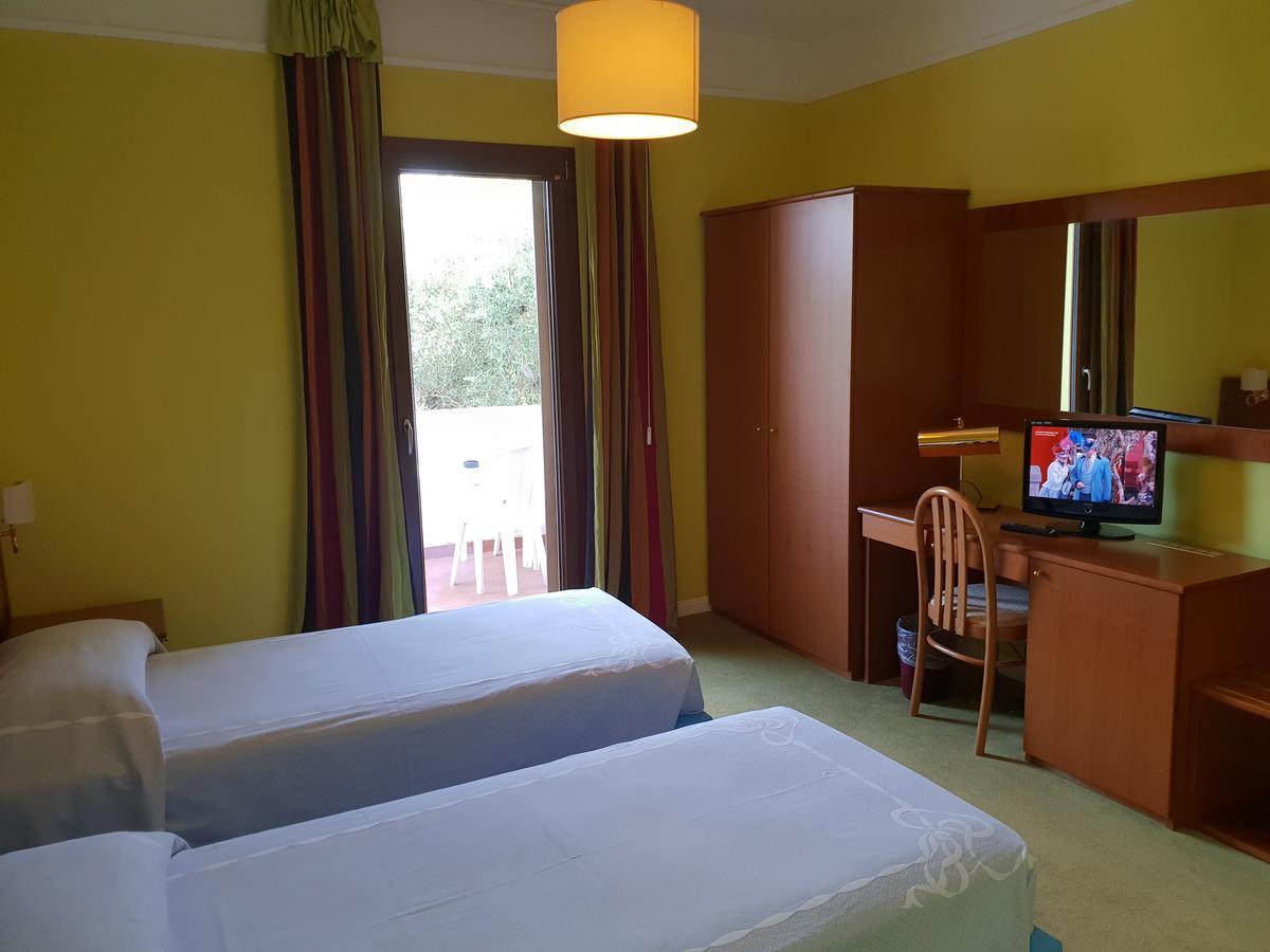 Relais La Fontanina - Wine Hotel Ostuni Εξωτερικό φωτογραφία