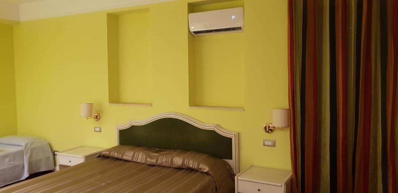 Relais La Fontanina - Wine Hotel Ostuni Εξωτερικό φωτογραφία